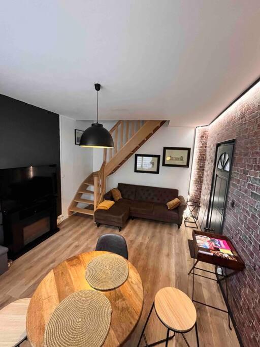 North Cosy House - Douai Centre Apartment Luaran gambar